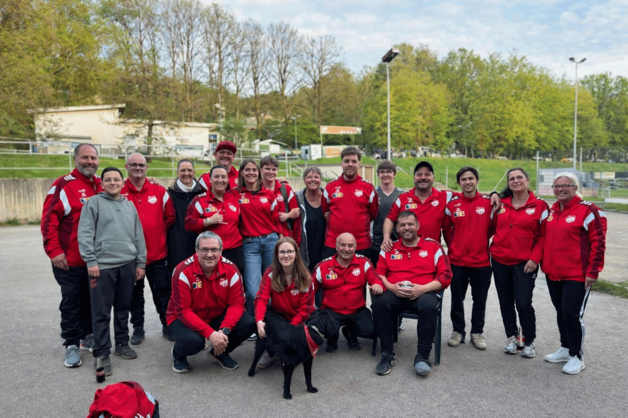 Boule Bundesliga Auftakt FV07 Diefflen Teamfoto nach drei Siegen